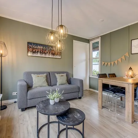 Сasa de vacaciones Modern In The Veluwe *